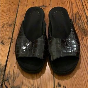 Mephisto Black Croc Leather Slides